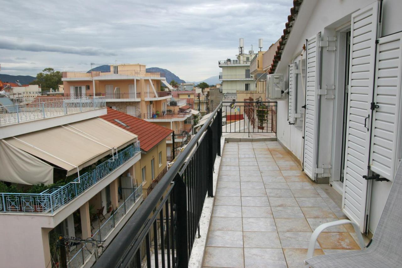 Ρήγας: Όμορφα Στο Μεσολόγγι. Δ2 Apartment Exterior photo